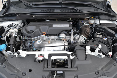 Ο i-DTEC κινητήρας είναι αυτός που εξοπλίζει και το Civic diesel και αποδίδει 120 ίππους και 300 Nm ροπής