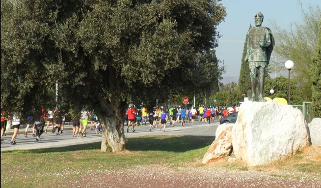 Τύμβος του Μαραθώνα όπου είναι  τοποθετημένος και ο ανδριάντας του στρατηγού Μιλτιάδη