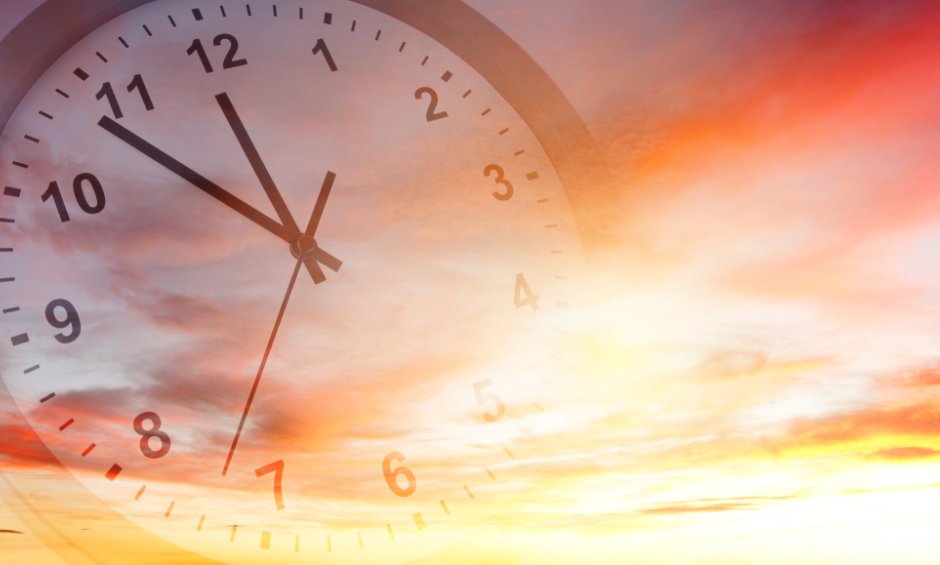 Η Κομισιόν προτείνει να καταργήσει την εποχιακή αλλαγή της ώρας
