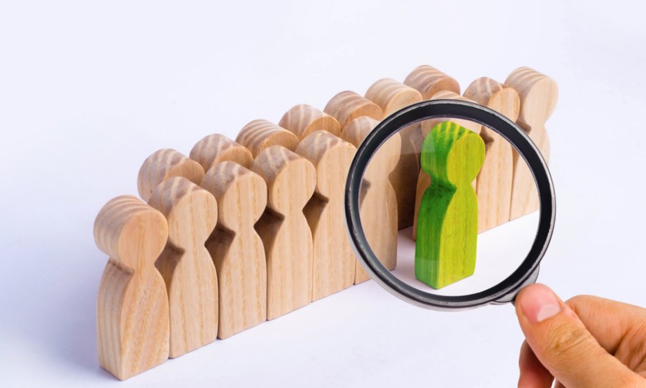 Ζητείται υπάλληλος από πολυεθνική μεσιτική εταιρία