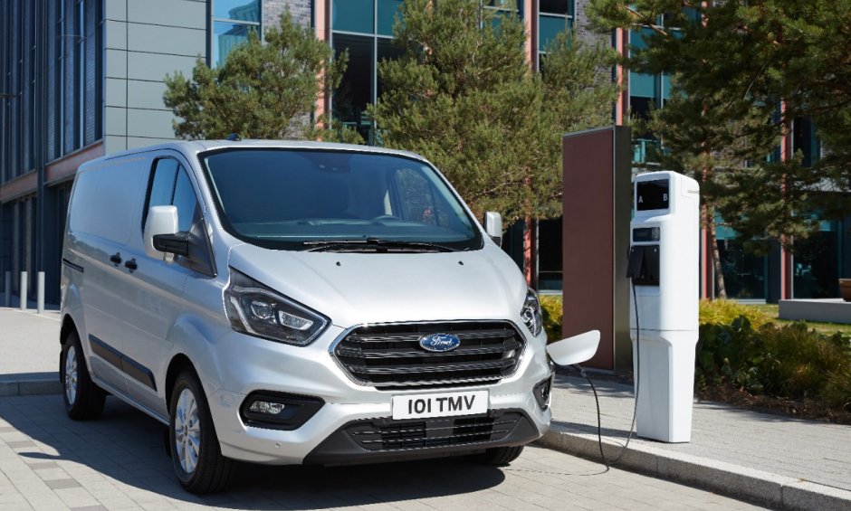 Ηλεκτρικά οχήματα: Η Ford μελετά τρόπους για να απαλλαγείτε από το άγχος της αποφόρτισης