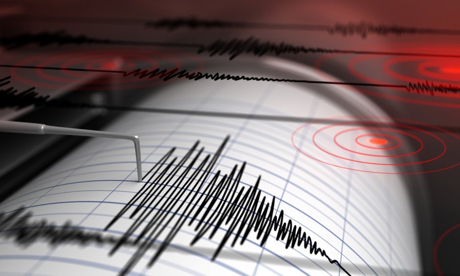 Σεισμός στη Αττική: Τι πρέπει να κάνουν οι έχοντες ασφαλιστήρια συμβόλαια;