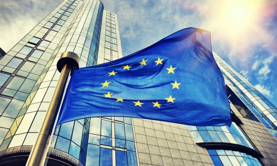 Τι περιλαμβάνει η νέα δέσμη μέτρων της ΕΕ για τον ψηφιακό χρηματοοικονομικό τομέα;