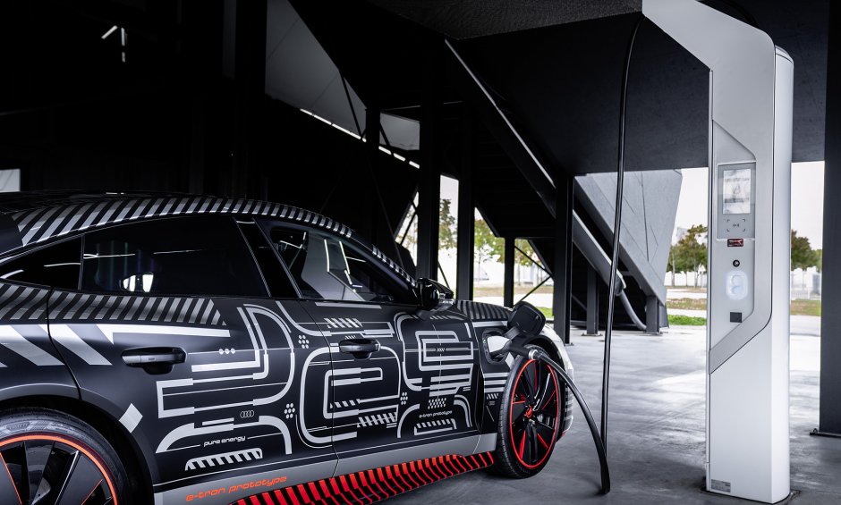 Audi e-tron GT: Tο πρώτο ηλεκτρικό supercar της Audi!
