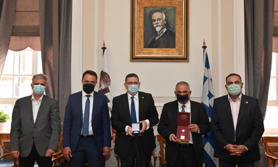 Υπεγράφη Μνημόνιο Συνεργασίας μεταξύ του Ε.Ε.Α. και του Οικονομικού Πανεπιστημίου Αθηνών