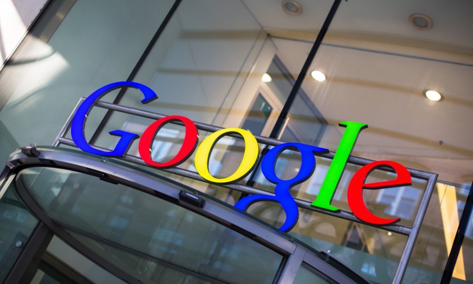 Η Google θα επενδύσει ένα δισεκατομμύριο δολάρια σε συνεργασίες με εκδότες του Τύπου