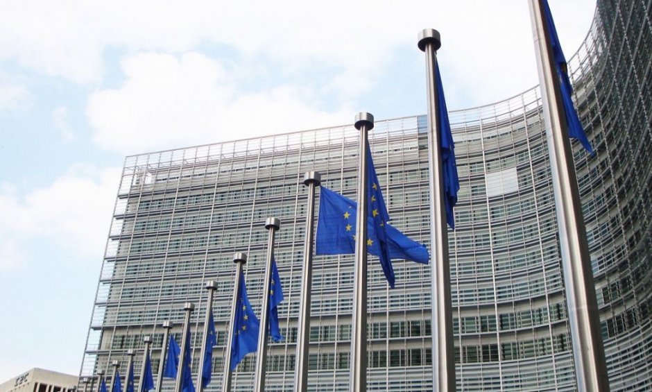 ΕΕ: Διαβούλευση για αξιολογήσεις βιωσιμότητας και πιστοληπτικής ικανότητας