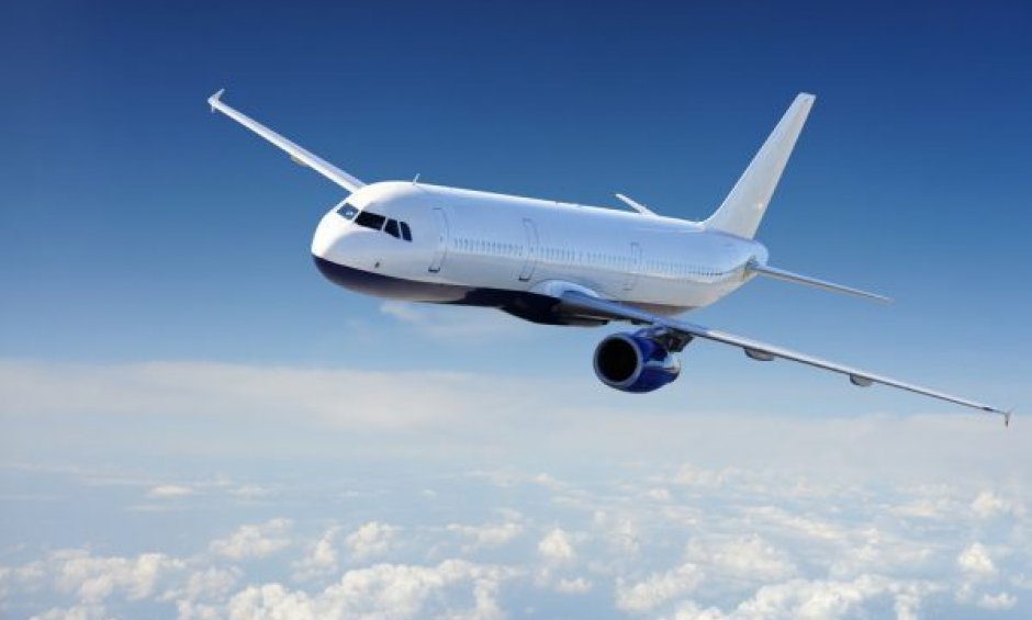 Χάος σε πτήση της Aeroflot: Ημίγυμνη γυναίκα προσπάθησε να μπει στο πιλοτήριο!