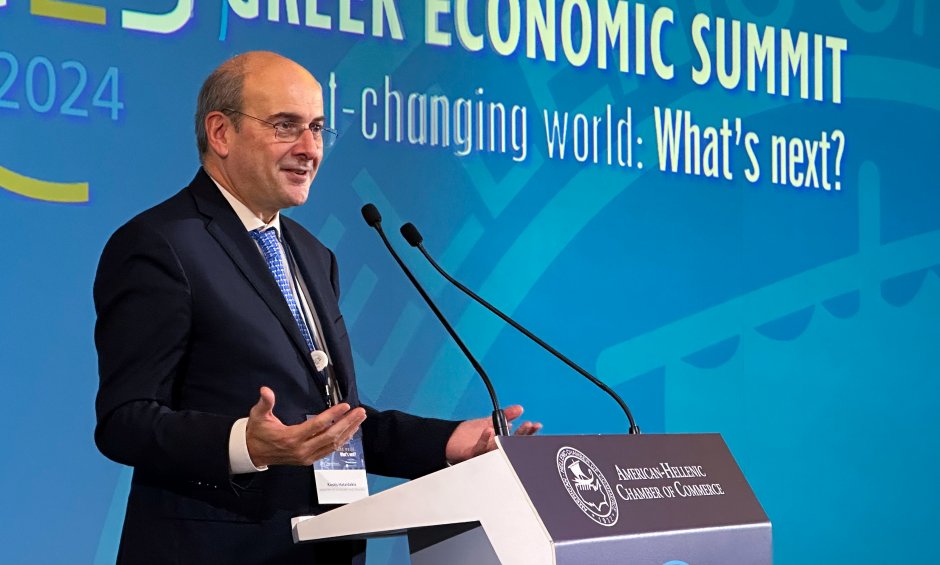 Κ. Χατζηδάκης: 5 επιτυχίες των Ελλήνων για τις οποίες όλοι θα έπρεπε να είμαστε υπερήφανοι