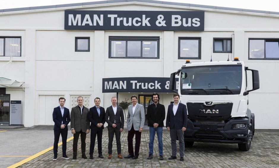 Kosmocar: Ολοκληρώθηκε η εξαγορά της MAN Hellas Truck & Bus S.A. ενισχύοντας περαιτέρω τη συνεργασία με την Volkswagen AG