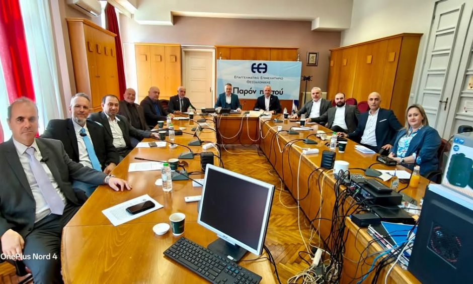 ΠΟΑΔ στο ΕΕΘ: Σύπραξη δυνάμεων στα θέματα του ασφαλιστικού κλάδου