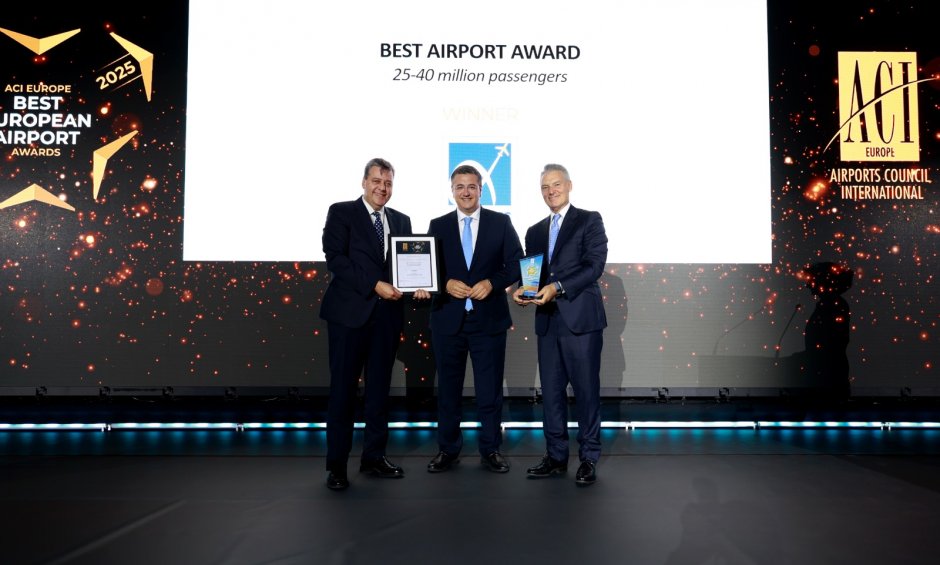 To βραβείο «ACI EUROPE Best Airport Award» στην κατηγορία 25-40 εκατ. επιβατών στον Διεθνή Αερολιμένα Αθηνών!