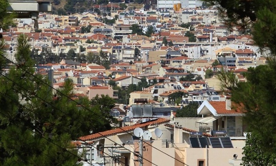 Ποιες δυνάμεις διαμορφώνουν διεθνώς την αγορά ακινήτων σήμερα - Οι τιμές στην Ελλάδα