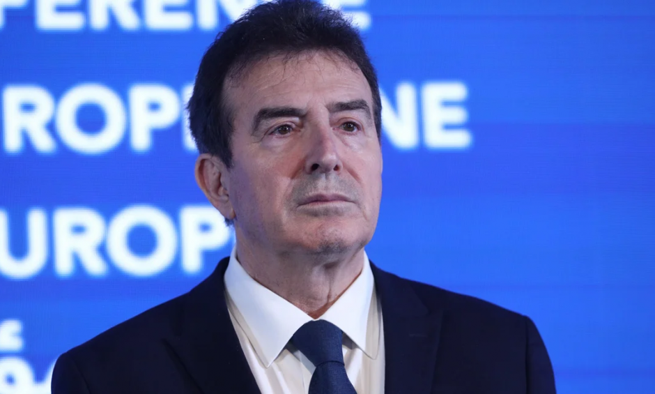 Κυβερνητική προτεραιότητα η προστασία των ανηλίκων από αλκοόλ και τσιγάρο - 94 συλλήψεις σε δύο μήνες