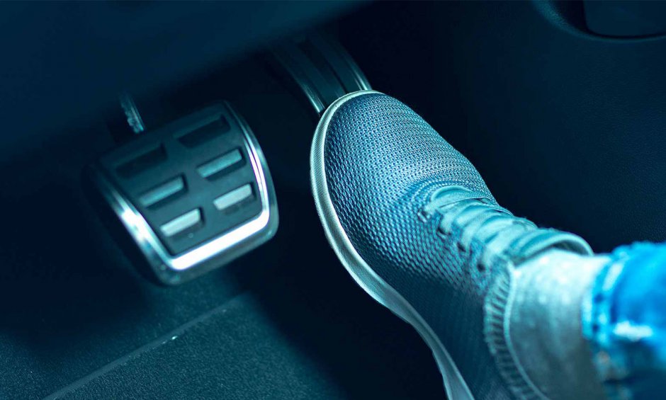 Κόλλησε το γκάζι: Ατύχημα ή κάτι άλλο;