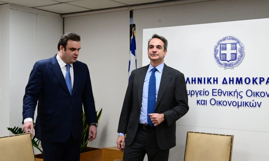 Σε ισχύ από σήμερα το πακέτο ενισχύσεων - Ωφελούνται 2,4 εκατ. πολίτες