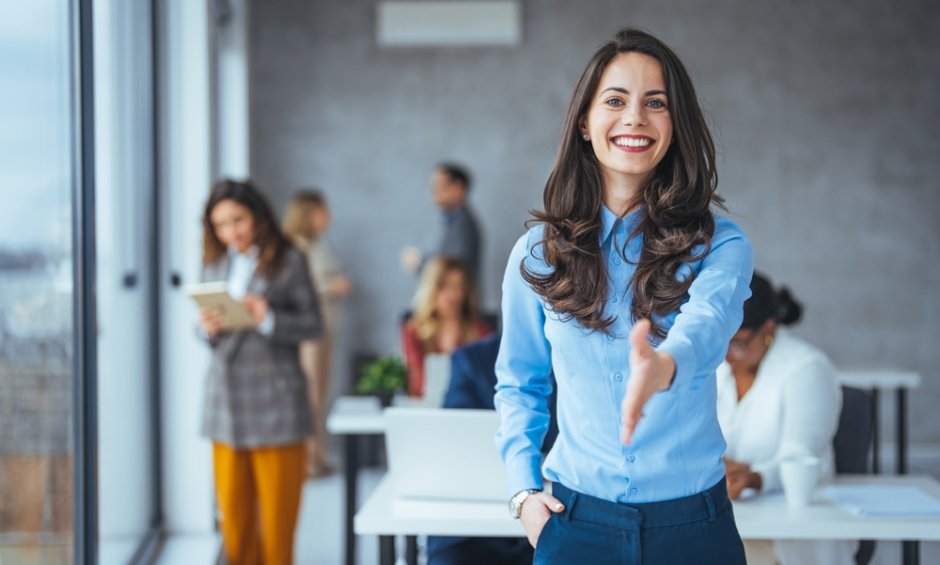 Νέο -το μεγαλύτερο στην ιστορία- πρόγραμμα επιδότησης εργασίας: 50.000 νέες θέσεις εργασίας