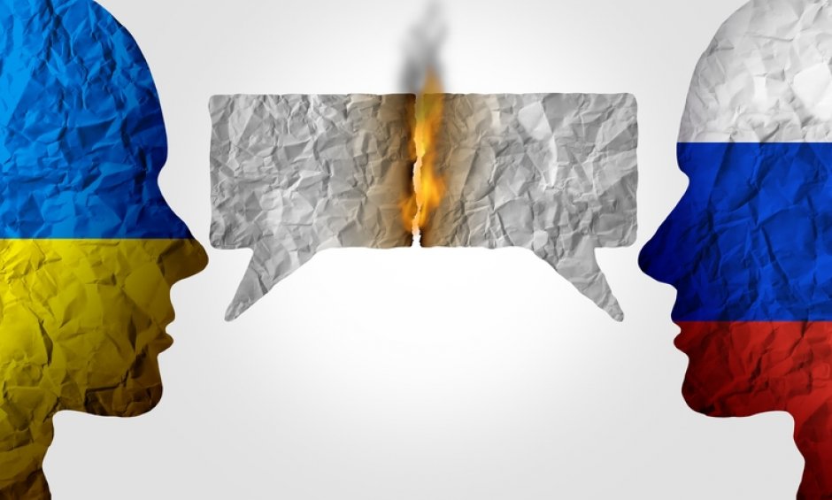 Διαπραγματεύσεις, εμπόδια και διπλωματικοί ελιγμοί για την εξεύρεση λύσης στο ουκρανικό