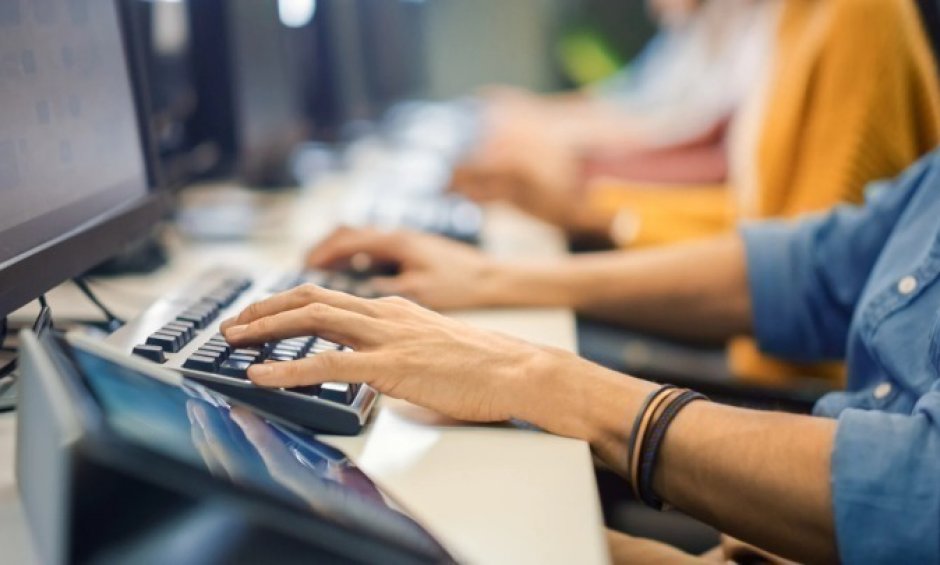 Επιχειρήσεις: Ο ψηφιακός μετασχηματισμός δεν είναι μόνο ψηφιοποίηση - Αφορά στρατηγική, κουλτούρα και επιβίωση