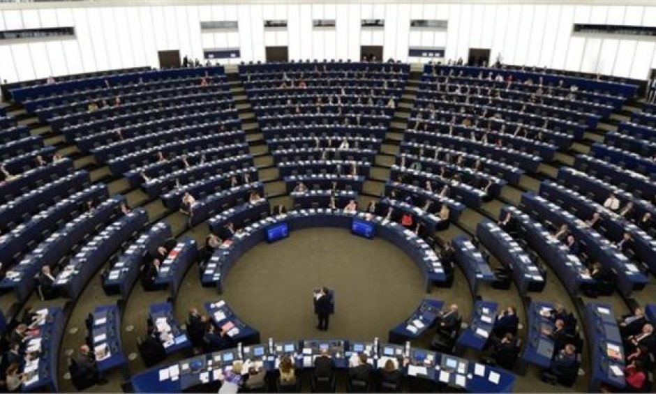 Απέρριψε σχέδιο νόμου ως «εσφαλμένο και παραπλανητικό» για επενδυτικά προϊόντα ασφάλισης PRIIPs το Ευρωπαϊκό Κοινοβούλιο!
