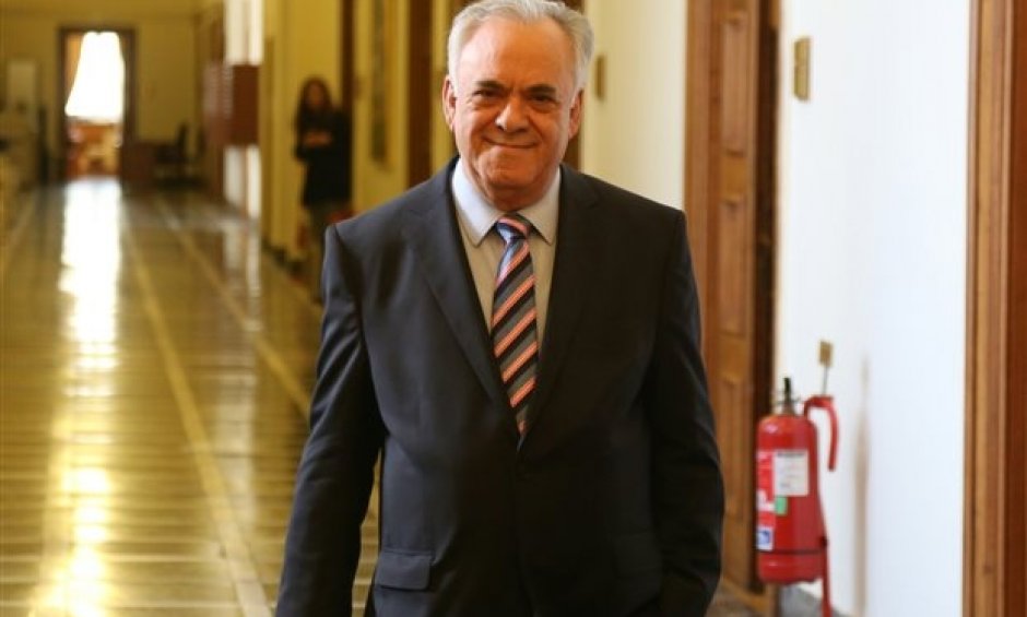 Συνάντηση Δραγασάκη - Σάλλα για την οικονομία