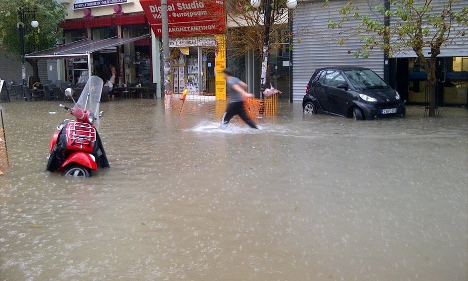 Τι πρέπει να κάνει ένας ασφαλισμένος σε περίπτωση ζημιών στην περιουσία του από έντονα καιρικά φαινόμενα;