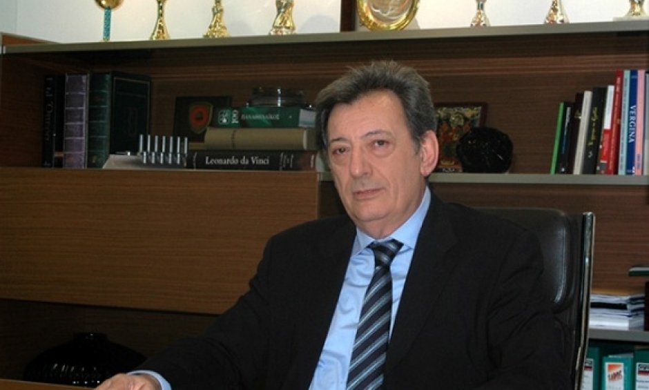 Ο Ανδρέας Βαλυράκης απαντάει για όλα και καταγγέλλει