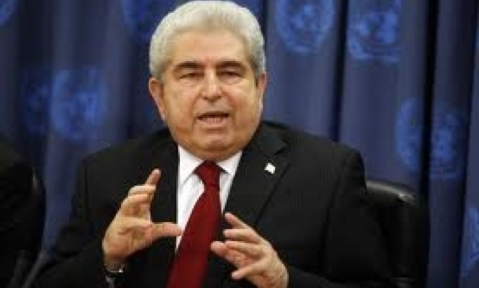 Η Κύπρος με μνημόνιο