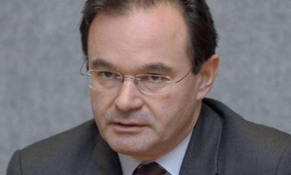 Διασφάλιση του τραπεζικού συστήματος ζητά ο Παπακωνσταντίνου