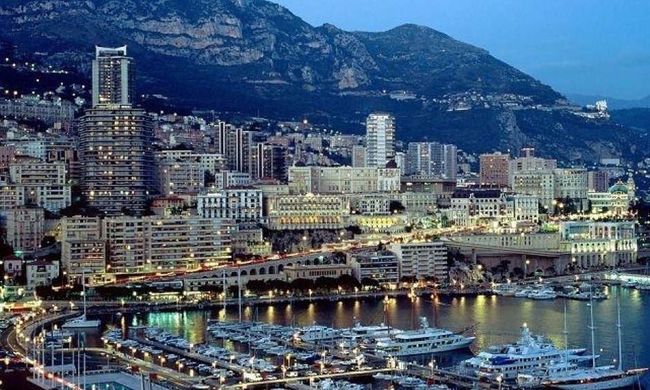 Σταθερά τα αντασφάλιστρα λέει το Μόντε Κάρλο