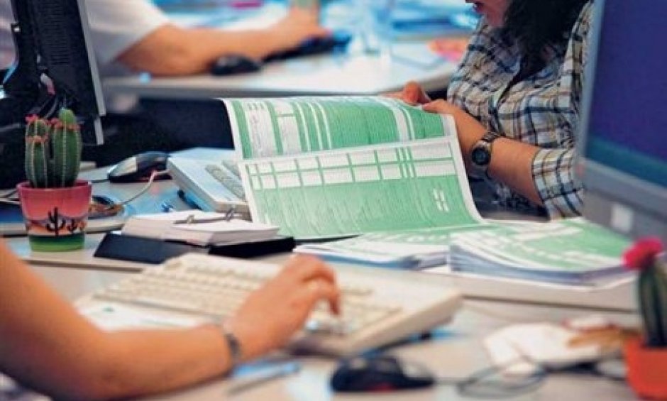 Φορολογικές δηλώσεις: Ποιοι μισθωτοί και ποιοι συνταξιούχοι δεν θα υποβάλουν φορολογική δήλωση