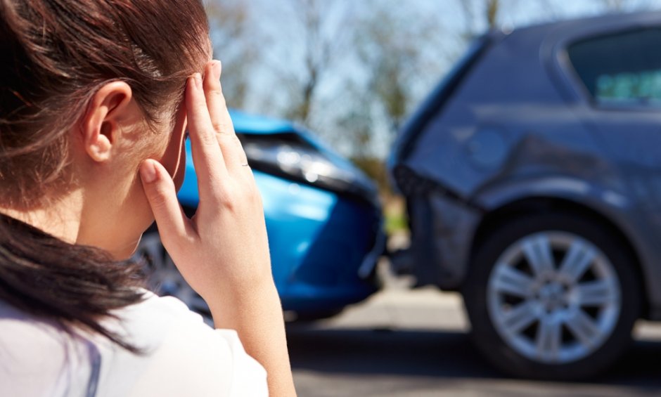 Πληγή το φαινόμενο του "κραχτισμού" στα τροχαία ατυχήματα