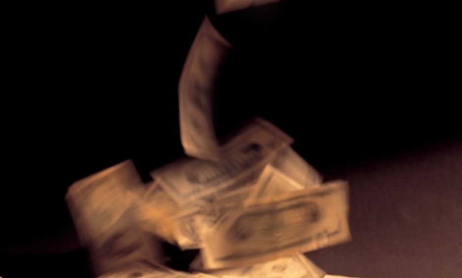 Ήπια αναδιάρθρωση σε περιορισμένο αριθμό ελληνικών ομολόγων