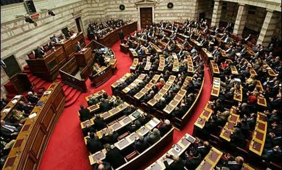 Δήλωση-σοκ στη Βουλή. Μακάρι να είχαμε γίνει Αργεντινή!