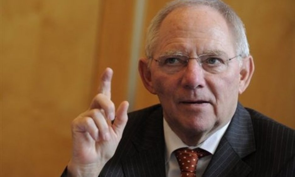 Μην περιμένετε λεφτά αμέσως λέει ο Σόιμπλε