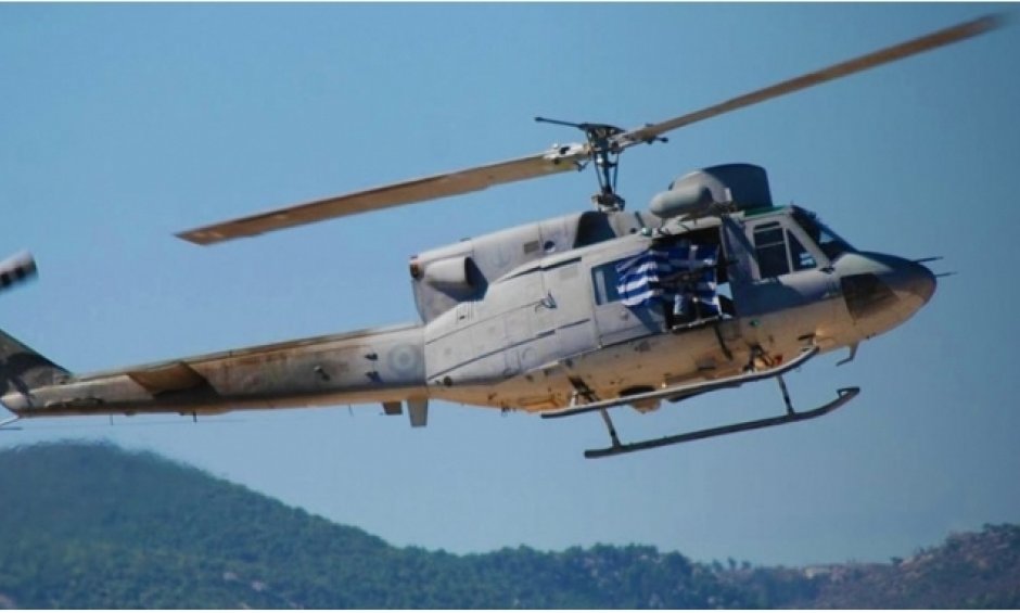 Τραγωδία στο Αιγαίο: Βρέθηκαν τα συντρίμμια του Agusta Bell. Επισήμως αγνοούνται οι 3 αξιωματικοί
