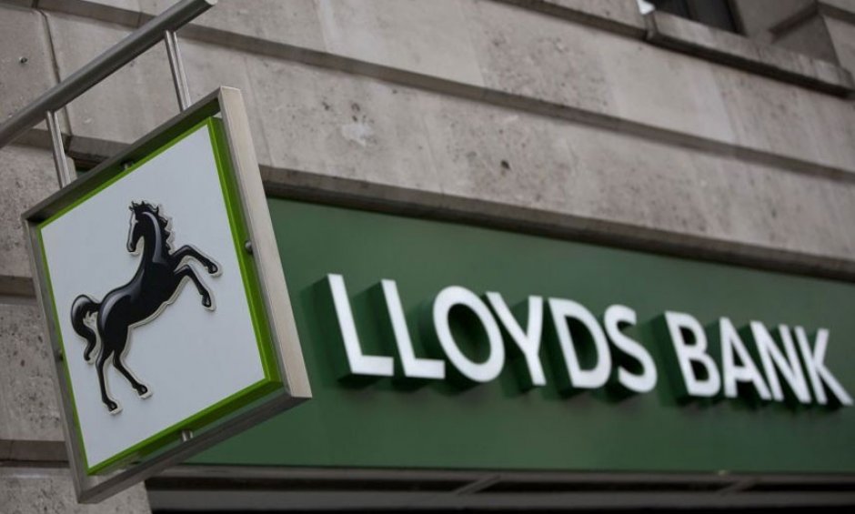 Lloyds Banking: Νέες περικοπές 3.000 θέσεων εργασίας