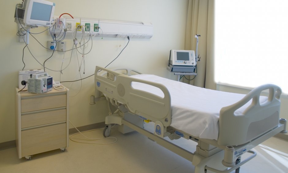 Δεν δέχθηκαν βαριά ασθενή γιατί ήταν ανασφάλιστος