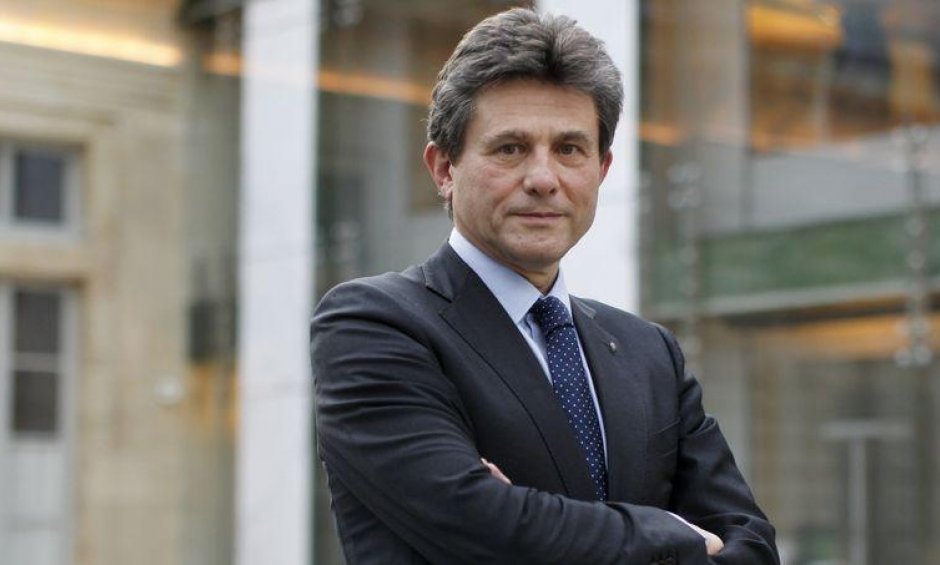 Σύμβουλος επιχειρήσεων ο Henri de Castries