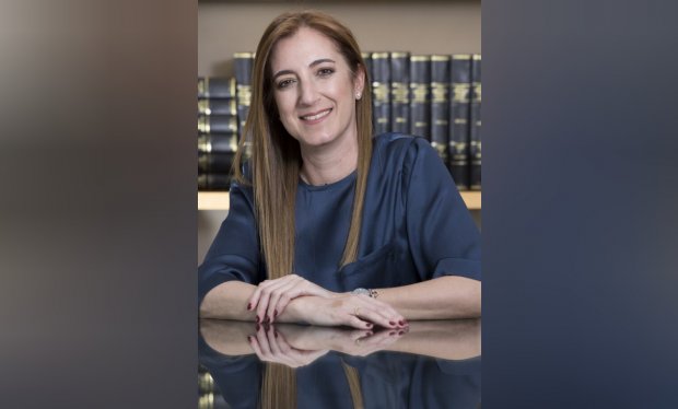 Ελίνα Παπασπυροπούλου (ΕΑΕΕ): Ενημερώνει τους ασφαλιστές Β.Ελλάδος για τις υποχρεωτικές ασφαλίσεις