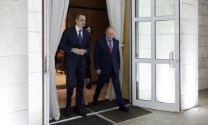 Ρωσική επίθεση σε Ελλάδα και Μητσοτάκη, ισχυρή «ψήφο» εμπιστοσύνης από JP Morgan, η ευκαιρία για το «νέο δολάριο», ο Αλέξης, ο Μίκης και Πεπ Γκουαρντιόλα και η ΔΕΗ βάζει «φωτιά» στις τηλεπικοινωνίες