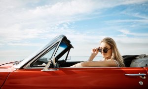 Συνεχίζεται η άνοδος των luxury αυτοκινήτων στην Ελλάδα: Τι προσέχουμε στην ασφάλισή τους