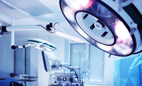 Νέες μονάδες και τεχνολογίες σε δημόσια νοσοκομεία