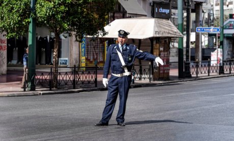 Πλατεία Συντάγματος: Κυκλοφοριακές ρυθμίσεις την Κυριακή λόγω πραγματοποίησης κινηματογραφικών γυρισμάτων