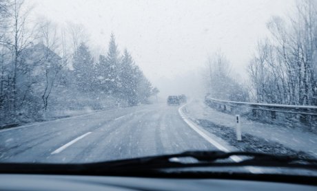 Μέγιστη προσοχή πίσω από το τιμόνι στην κακοκαιρία!