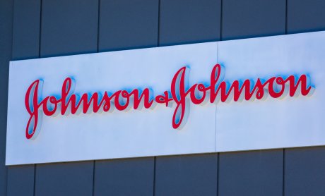 Η Johnson & Johnson προστατεύεται από την ευθύνη του εμβολίου