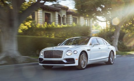 Η BENTLEY επιταχύνει τη στρατηγική BEYOND100 με πέντε νέα ηλεκτρικά αυτοκίνητα από το 2025