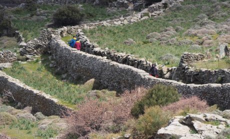 Αραρίσκοντας Ηλίας Προβόπουλος: Για να μη χαθεί η τέχνη της ξερολιθιάς