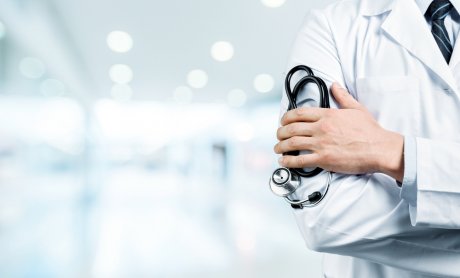 Κατατέθηκε στη Βουλή το νομοσχέδιο «Γιατρός για Όλους» - Οι 15 αλλαγές στην Υγεία