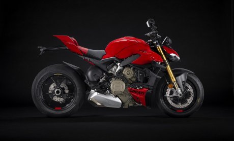 Η Ducati αποκαλύπτει τη νέα Streetfighter V4 2023 και τη Streetfighter V4 SP2: η εξελιγμένη «Fight Formula»